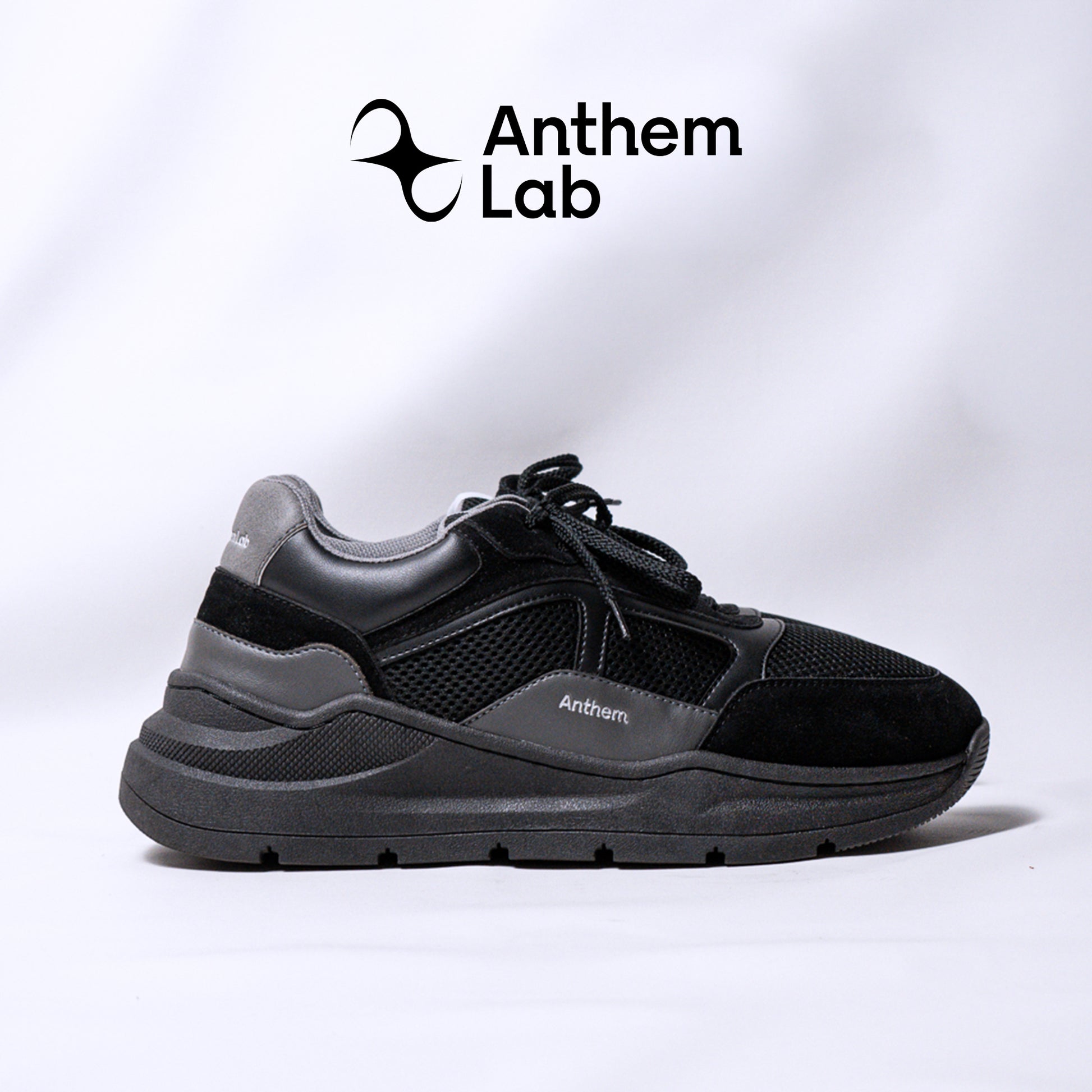Nexus Carbon Black sneaker