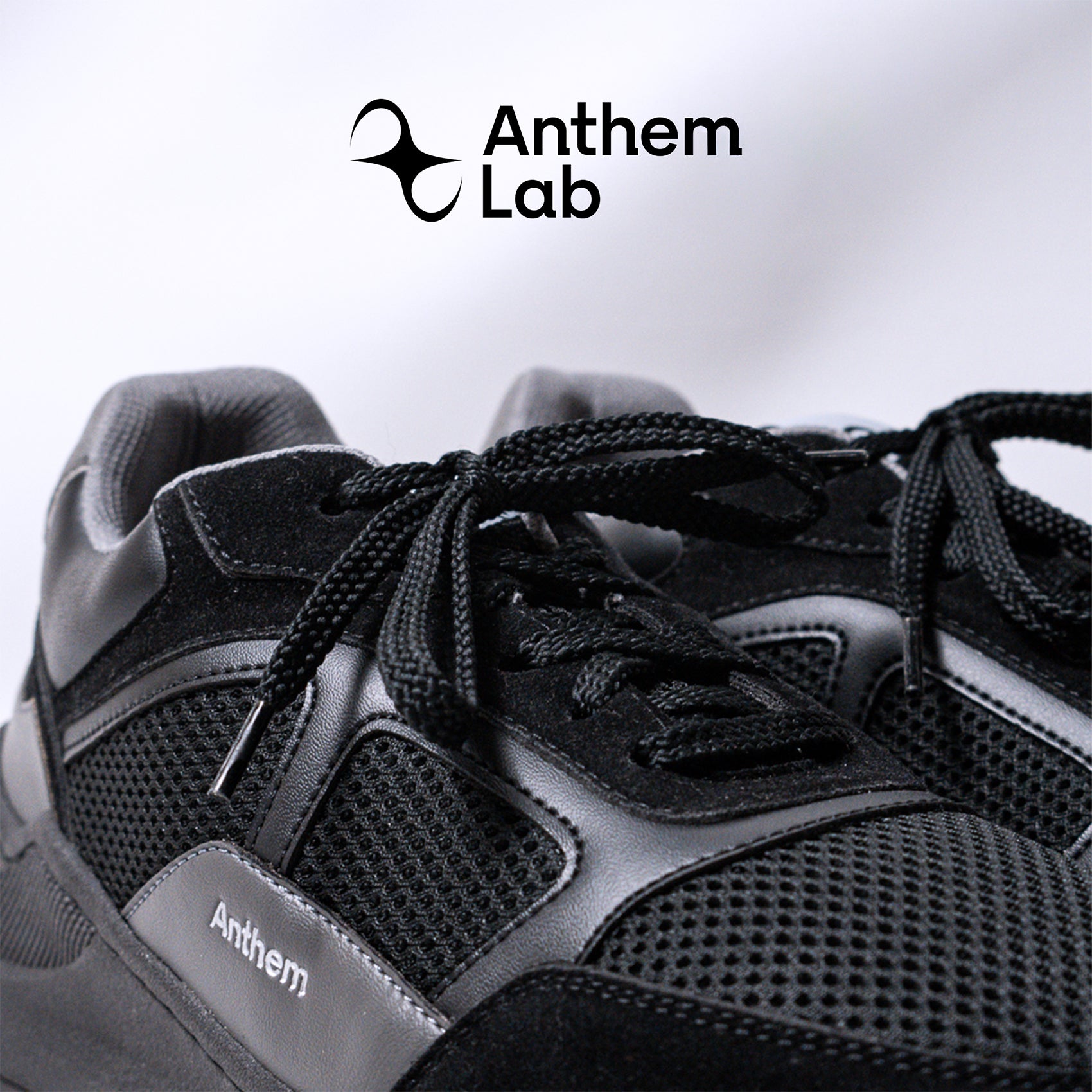 Nexus Carbon Black sneaker