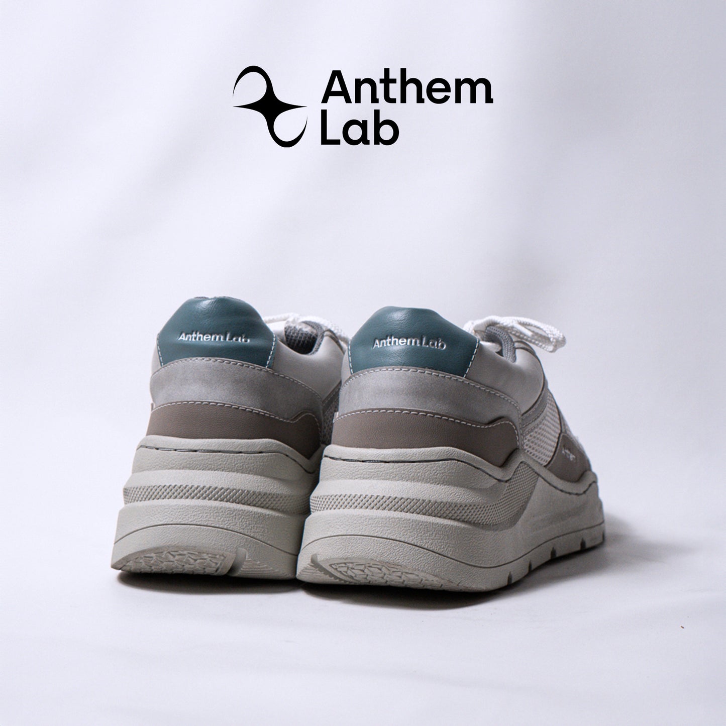 Nexus Grey Fog sneaker