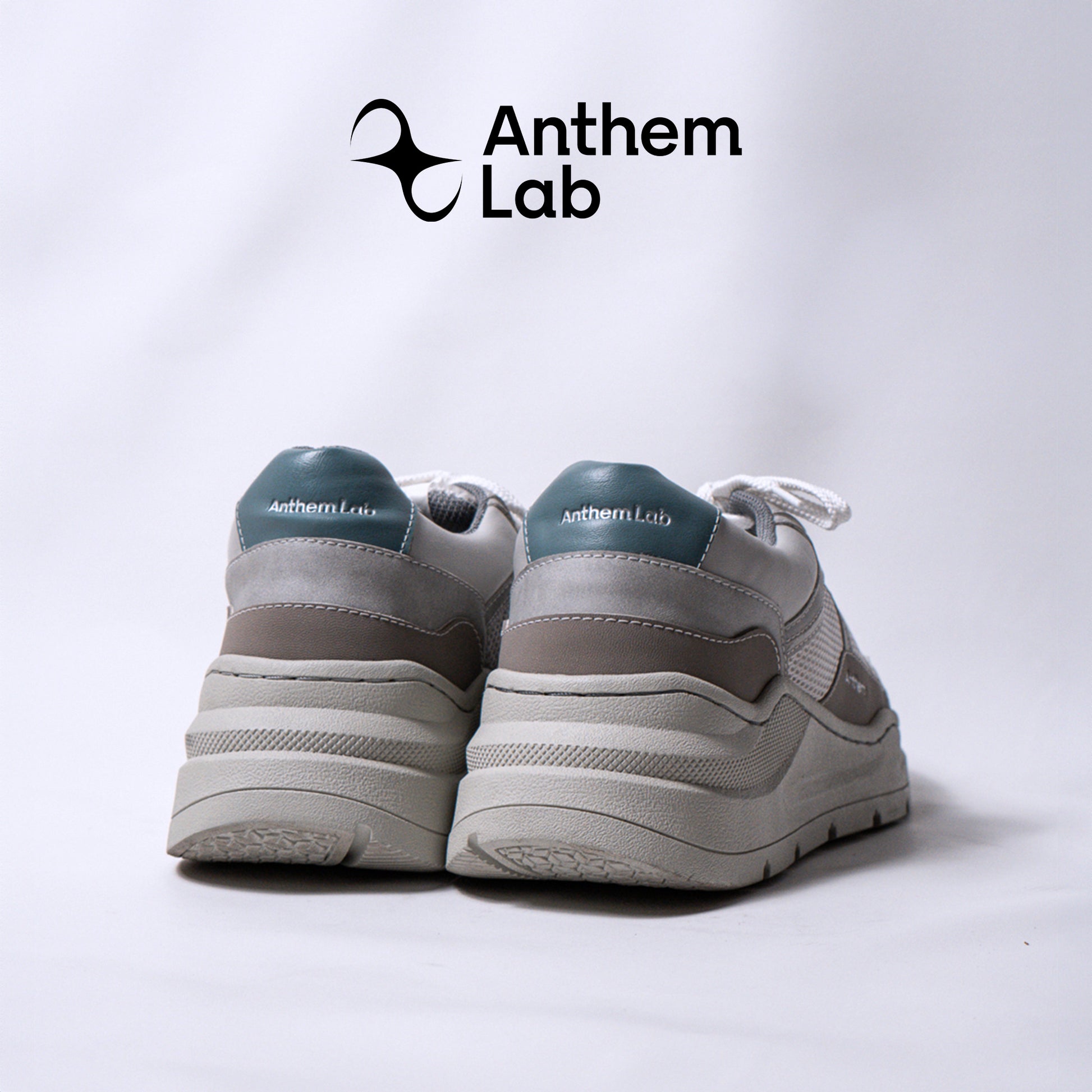 Nexus Grey Fog sneaker