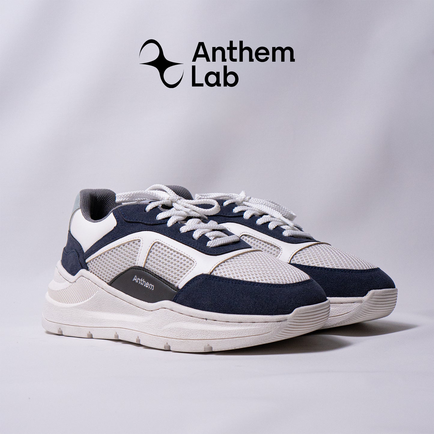 Nexus Obsidian sneaker
