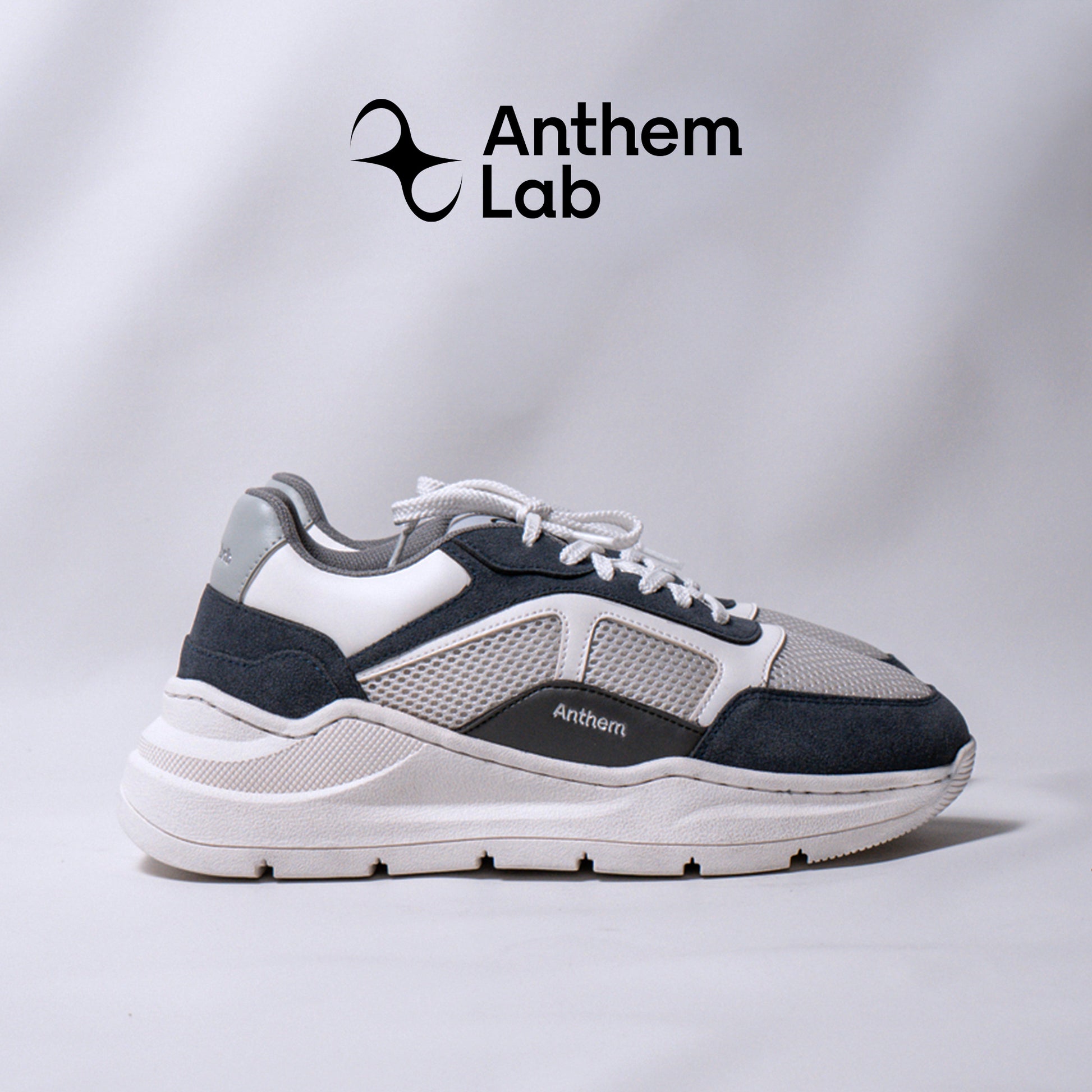 Nexus Obsidian sneaker