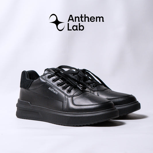 Proton All Black sneaker